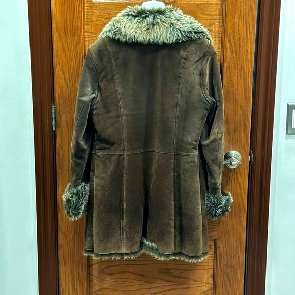Winter coat - Picture 4 of 4